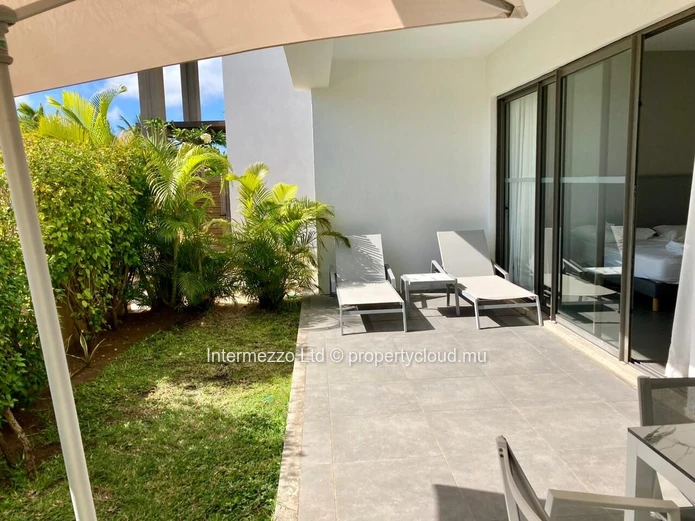 PDS Apartment for Sale Grand Gaube Mauritius – 3 En-Suite Bedrooms & Hotel-Style Services | Ref. GANGA