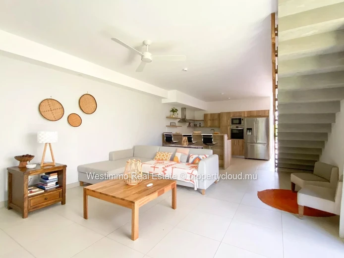 GRAND GAUBE - Magnificent modern duplex on the edge of the Barachois