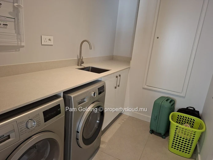Brand New 2-Bedroom Apartment for Rent in Pereybere – Modern Comfort in a Prime Coastal Location