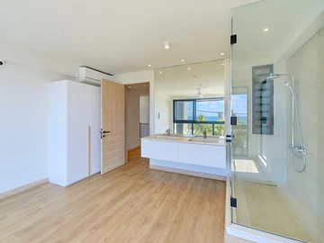 Appartement de 4 Chambres