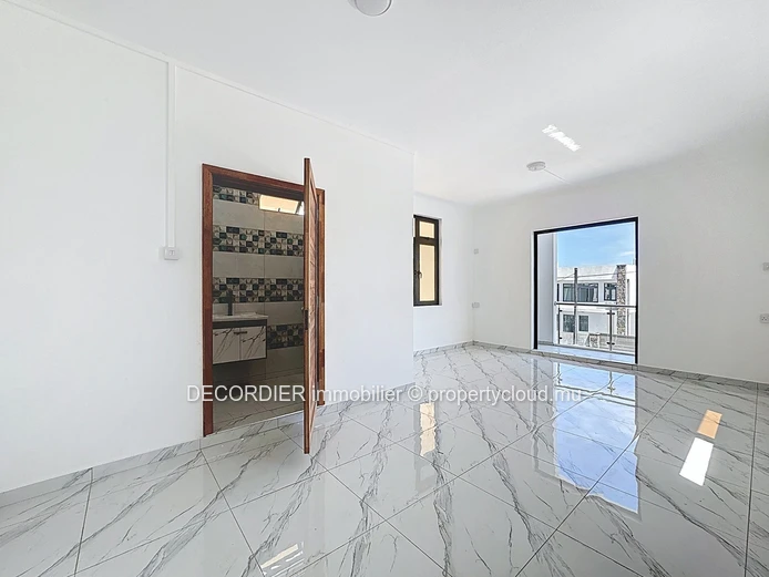 New House with Pool