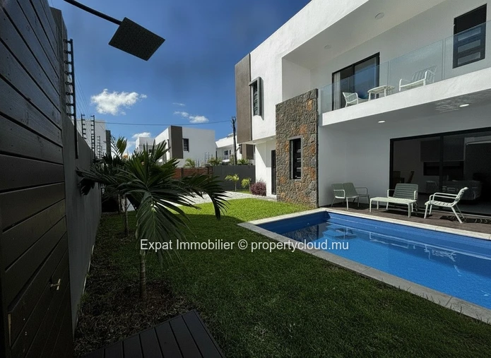 Villa Contemporaine Neuve 4 Chambres Avec Piscine Privée Et Rooftop – Péreybère