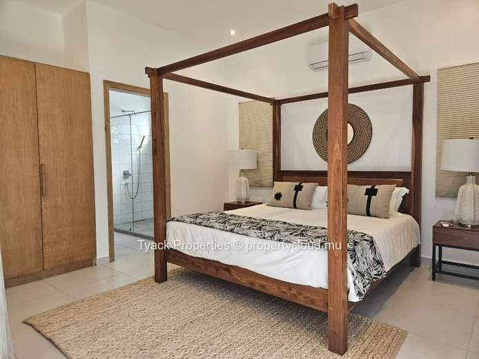 Spacious Luxury Villa with Private Amenities – Grand Baie