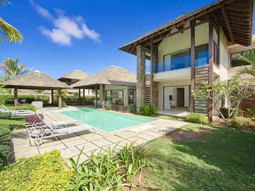 4 Bedroom Villa