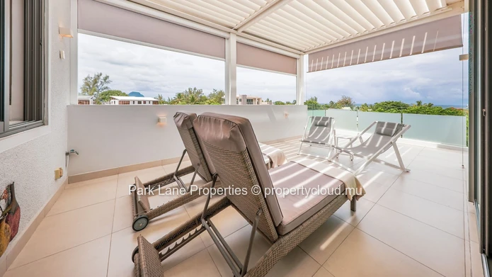 Penthouse d’Exception en Bord de Mer à Deux Pas de la Plage