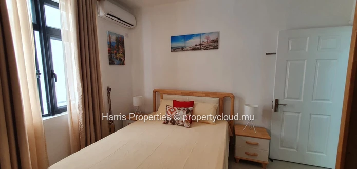 Appartement moderne & lumineux au deuxième étage à louer à Pereybère