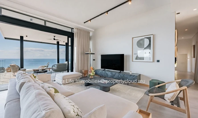 Villa de prestige 4 chambres avec piscine à vendre à Rivière Noire