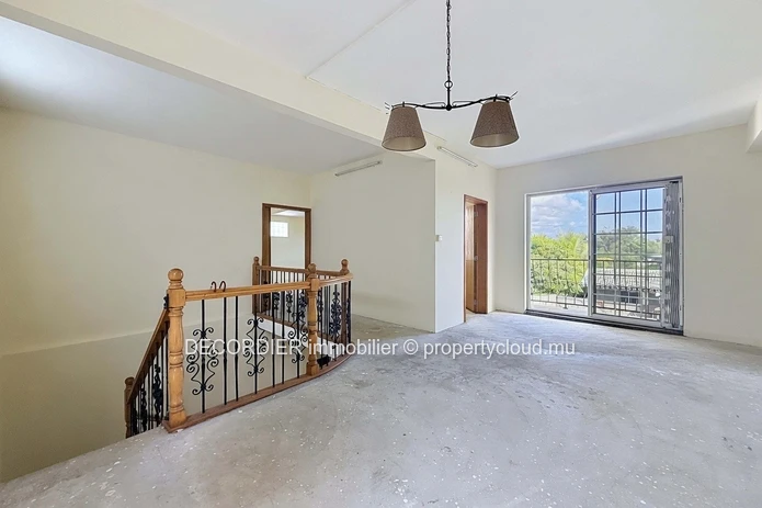 House for Sale – Terre Rouge (Sole Mandate)