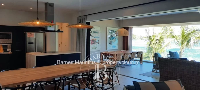 PEREYBERE - Appartement en front de mer - 3 chambres