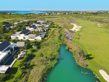 Golf & Beach Estate