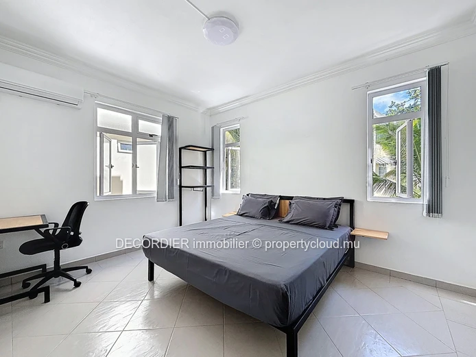 House with pool and rooftop in Poste Lafayette