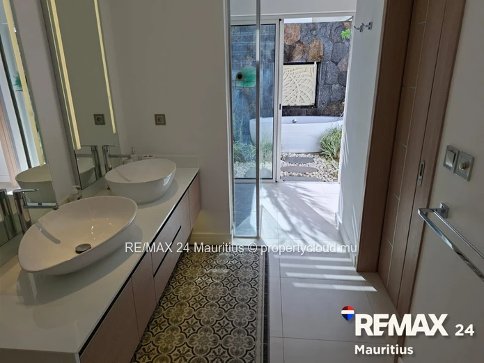 3 Bedroom Villa In Grand Baie