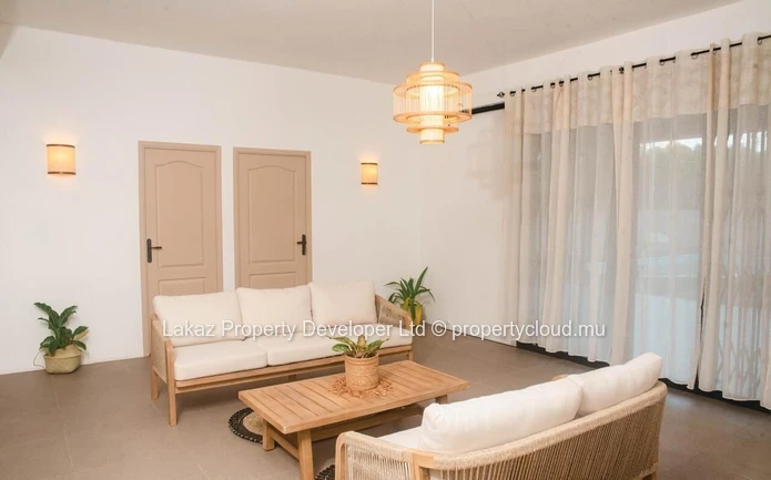 Maison de 450 m² avec jardin à vendre à St Antoine