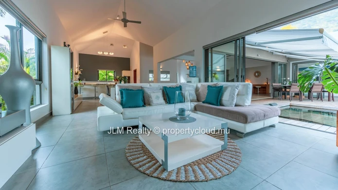 Magnifique villa avec roof top à vendre à Tamarin, Île Maurice