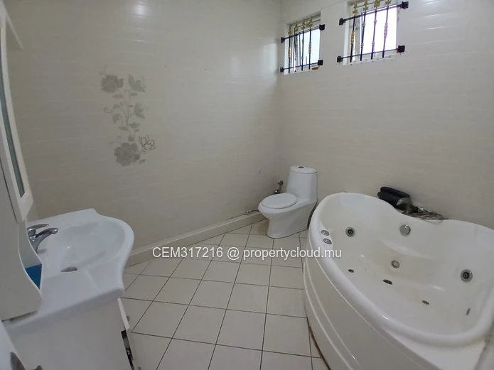 Villa Exceptionnelle à Vendre – Morcellement De Chazal, Albion 