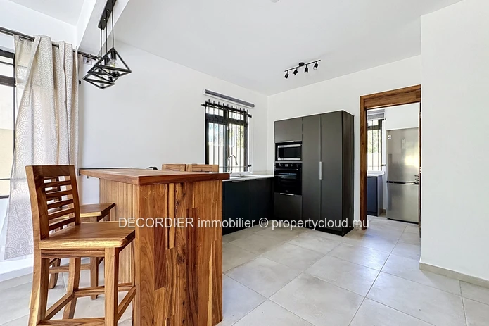 Somptueuse Villa Contemporaine Avec Piscine Privée