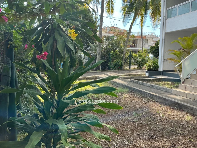 FOR RENT in Trou aux Biches, 1 bedroom ground floor apartment