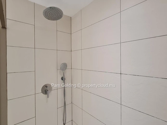 Appartement 3 chambres avec grande terrasse au rez-de-chaussée – Ki Residences, Pereybere, Grand Baie