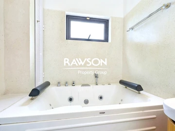 Exceptional Villa Facing Belle Mare Beach