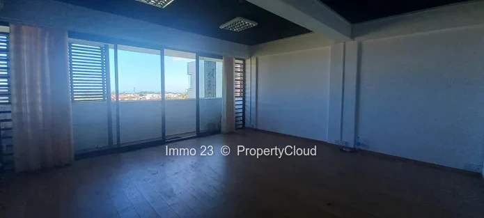 Bureau - 30m2 - Eb00e8ne - Ref. BU73854VE
