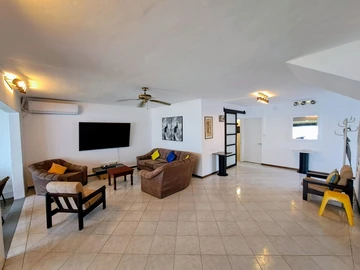Townhouse, Duplex de 3 Chambres