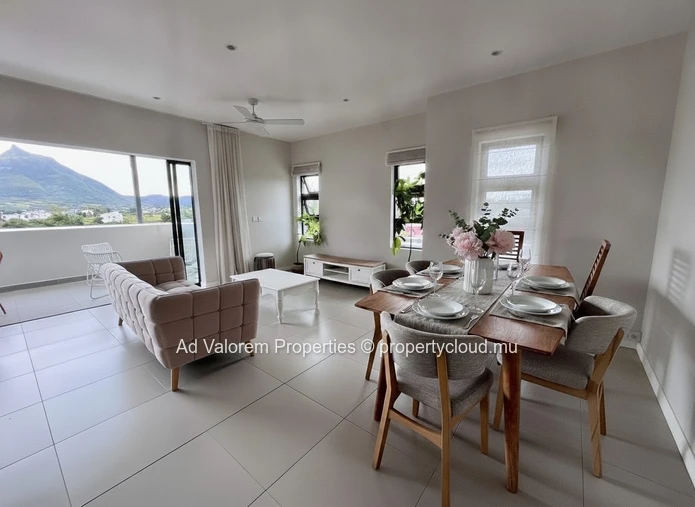Bright apartment for sale - 144m2, 3 bedrooms, 2 bathrooms | Efolia, Moka (Sole Mandate)