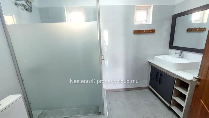 Penthouse moderne de 3 chambres avec vue sur mer – Péreybère