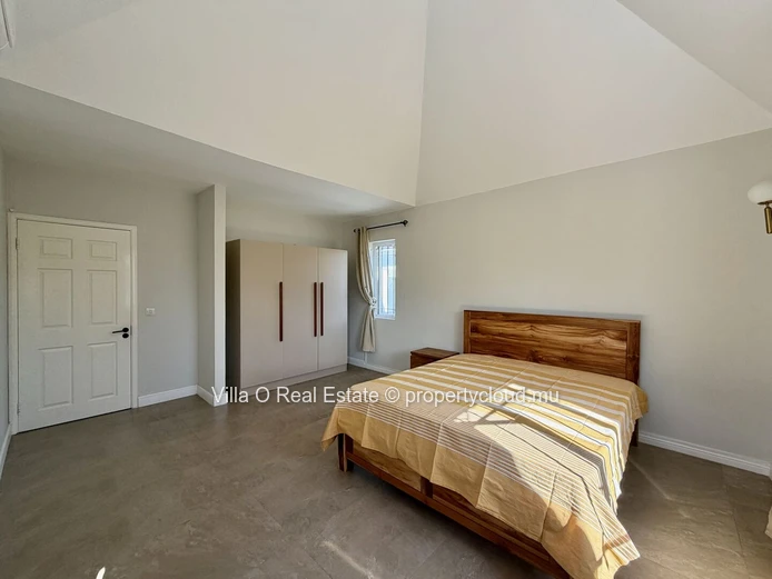 Close to Intermart Calodyne and the beaches, welcomed at the parking area by a lovely landscaped garden, bright furni...