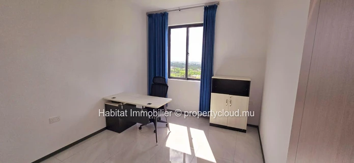 Magnifique appartement meublé et équipé de 92 m² situé au rez-de-chaussée dans une résidence à Sorèze