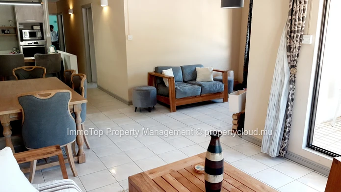 À LOUER – Appartement meublé de 3 chambres à Port-Louis (près de la rue Labourdonnais)