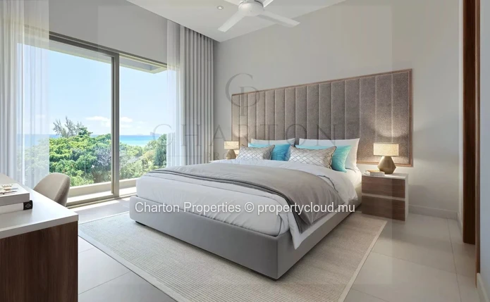 3-Bedroom Penthouse with Private Rooftop - The Privilege of the Heights