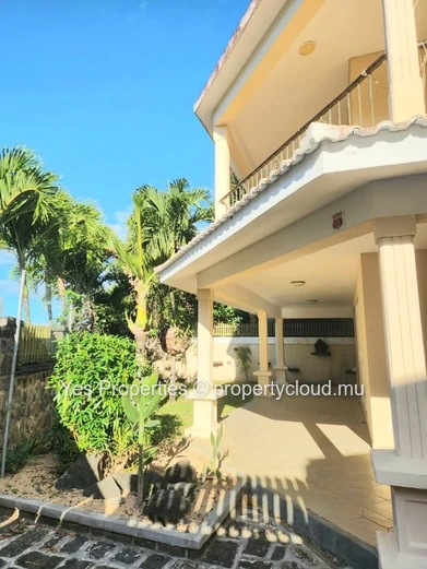 Villa - Calodyne - VALUE FOR MONEY - Rs 8.5M