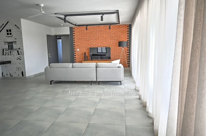 Brand-new apartment in a modern residence