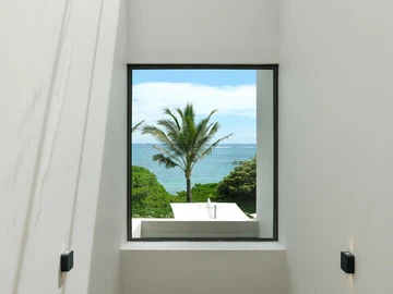 6 Bedroom Villa