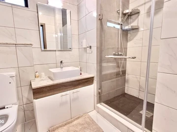 4 Bedroom Apartment