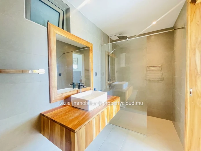Appartement Contemporain En Residence Securisee