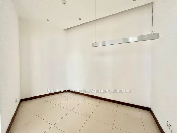 Ground Floor Office Space for Rent in Ebene | Prime Commercial Space with Exceptional Visibility