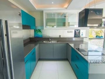 4 Bedroom Villa
