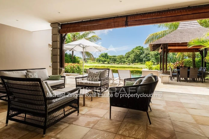 Bel Ombre – 4-Bedroom Villa with Golf Views – Valriche