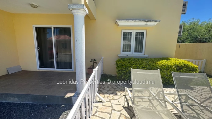 2 bedrooms apartment with pool