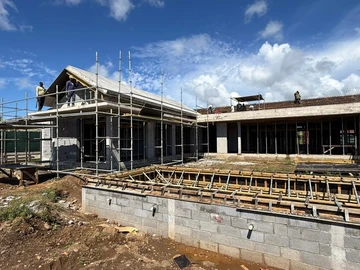 5 Bedroom Villa