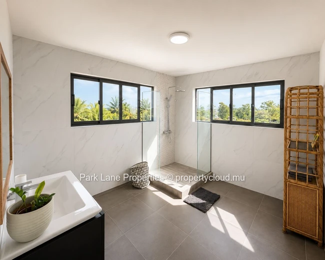 Appartement de Type Penthouse avec Rooftop Privatif et Vue Panoramique