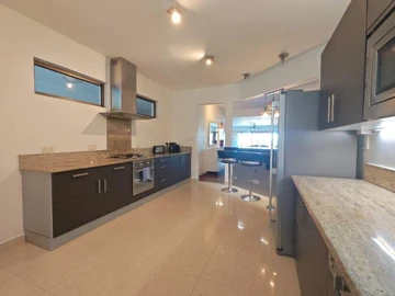 Appartement de 3 Chambres