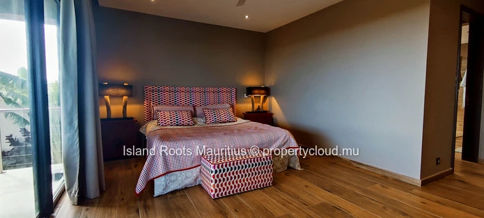 Exceptional, modern 3-bedroom villa located in the North