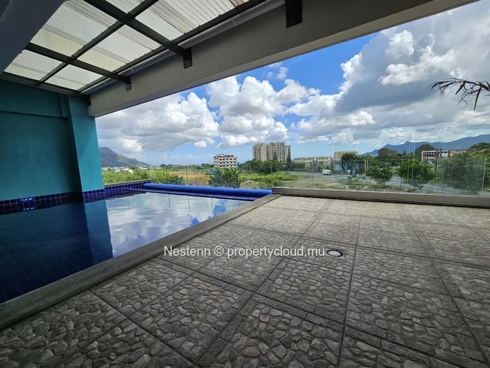 62m² commercial space 
