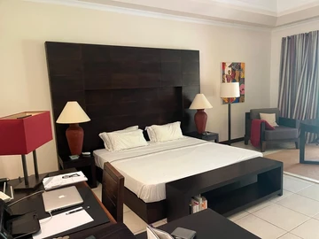 4 Bedroom Villa