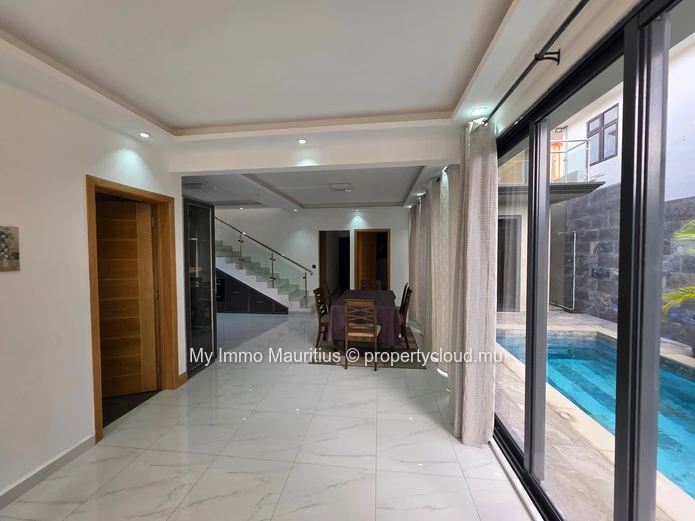New Contemporary Villa In Grand Baie