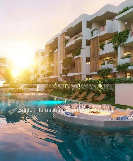 "Charming 1 Bed Apartment with Communal Pool in Bain Boeuf, Close to Amenities - Ideal for Mauritian Citizens! 