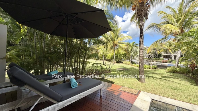 Bel Ancrage | Exceptional Furnished Duplex Villa with Private Pool and Mountain Views, La Balise