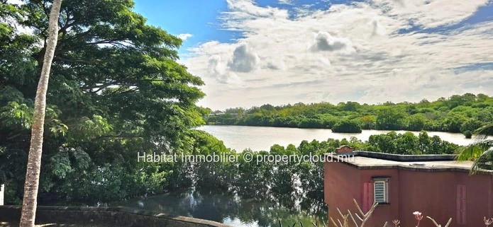 To rent: Furnished and equipped duplex of 84 m² in Port Chambly